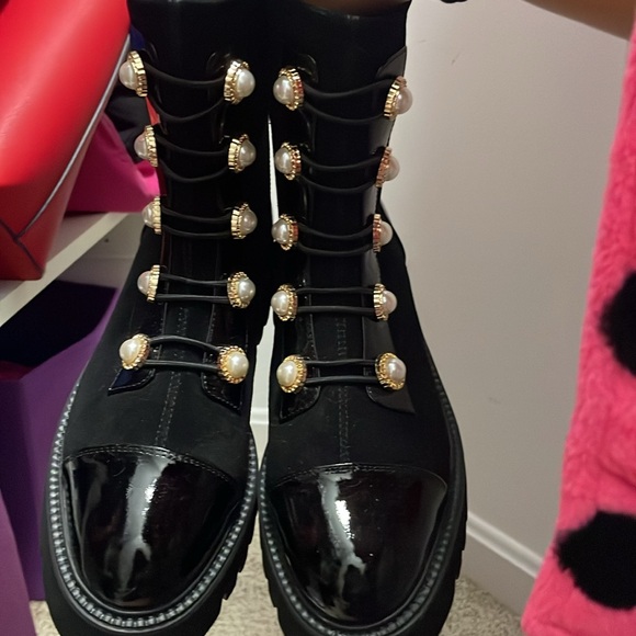 Black - Picture 6 of 8